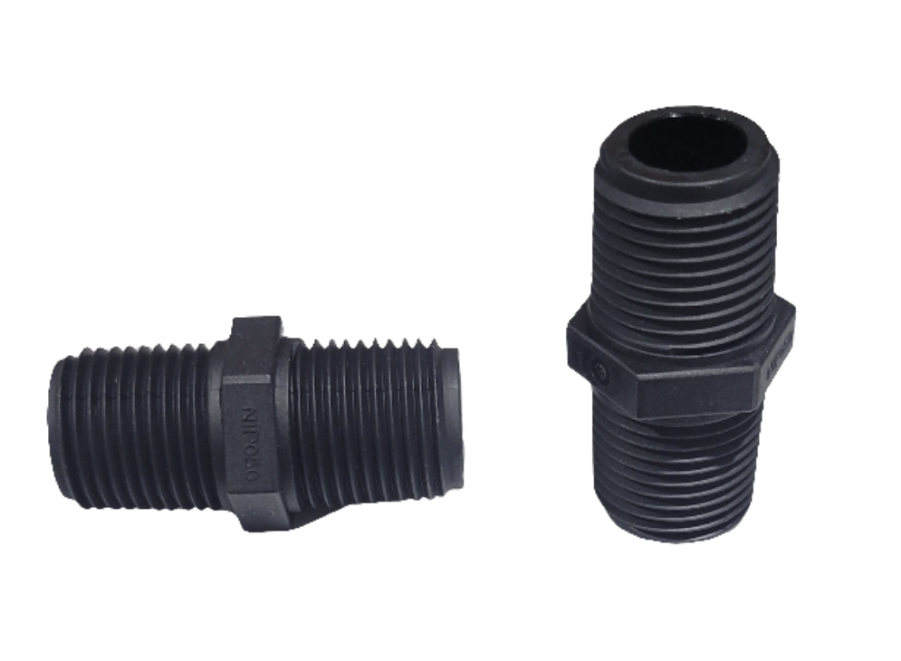 Banjo 1/2" Short Poly Nipple