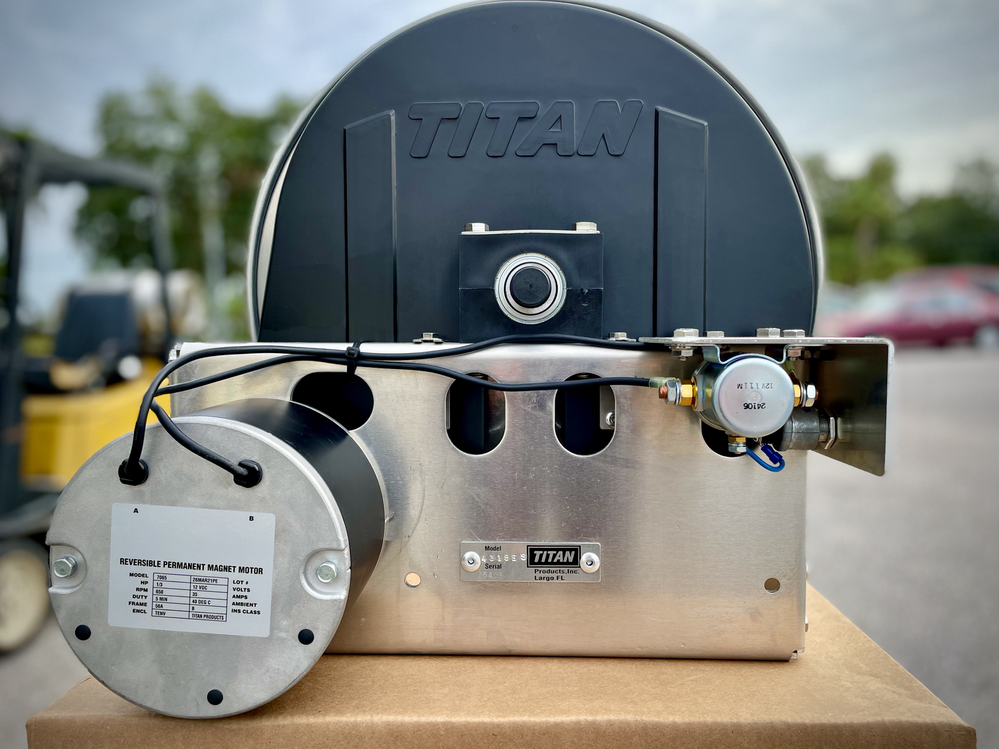 Titan 4322ES 22" Electric Hose Reel