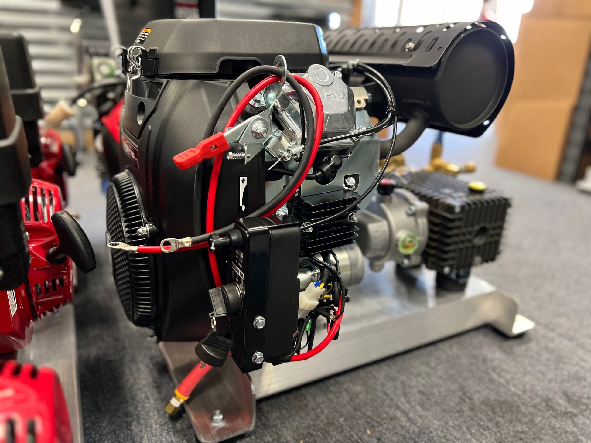MGD-1030CG: 10GPM at 3500psi Manatee Gear Drive with CRX 750cc MGD-1030CG