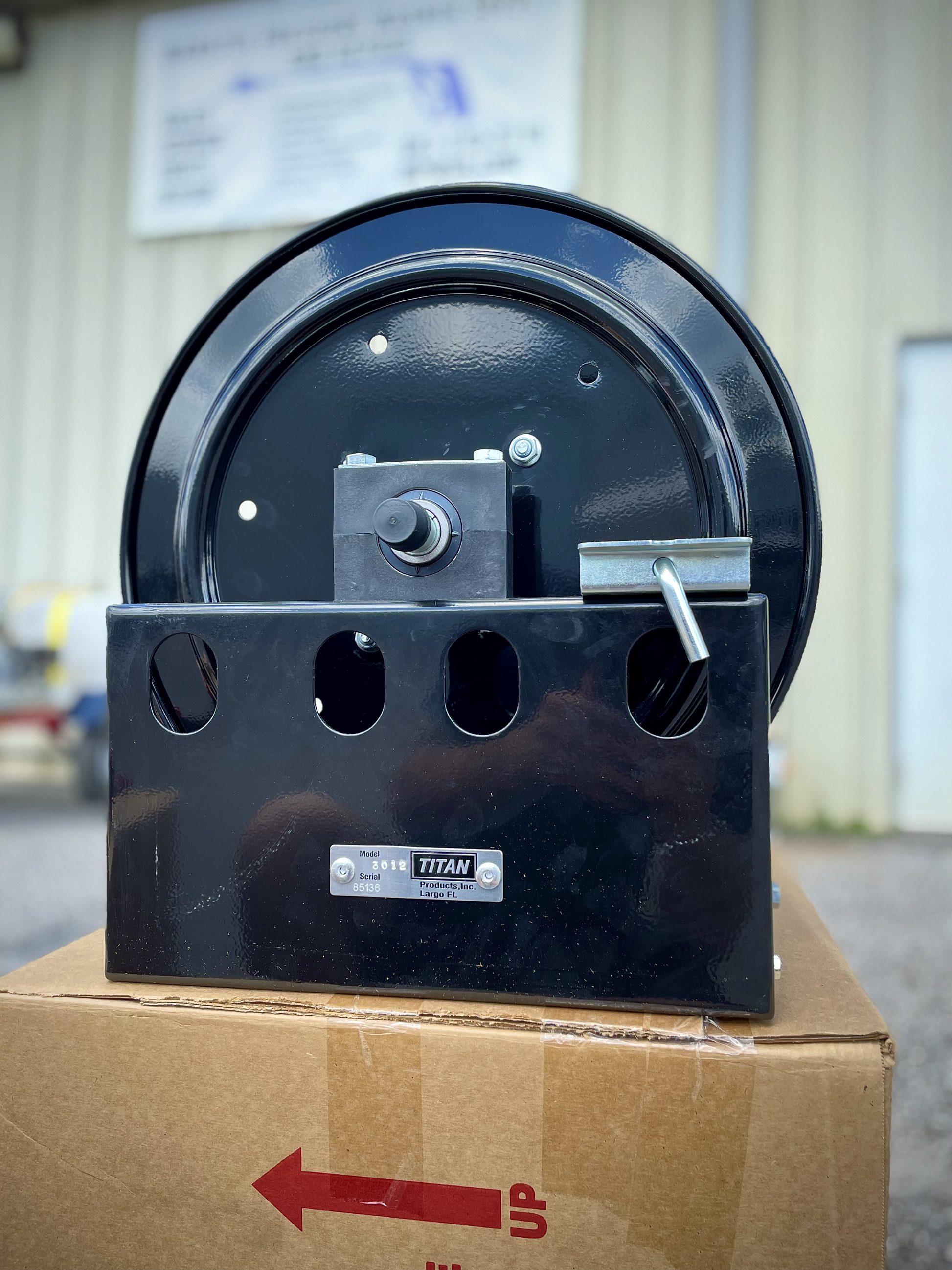 Titan 3012 12" Full Frame Black Reel