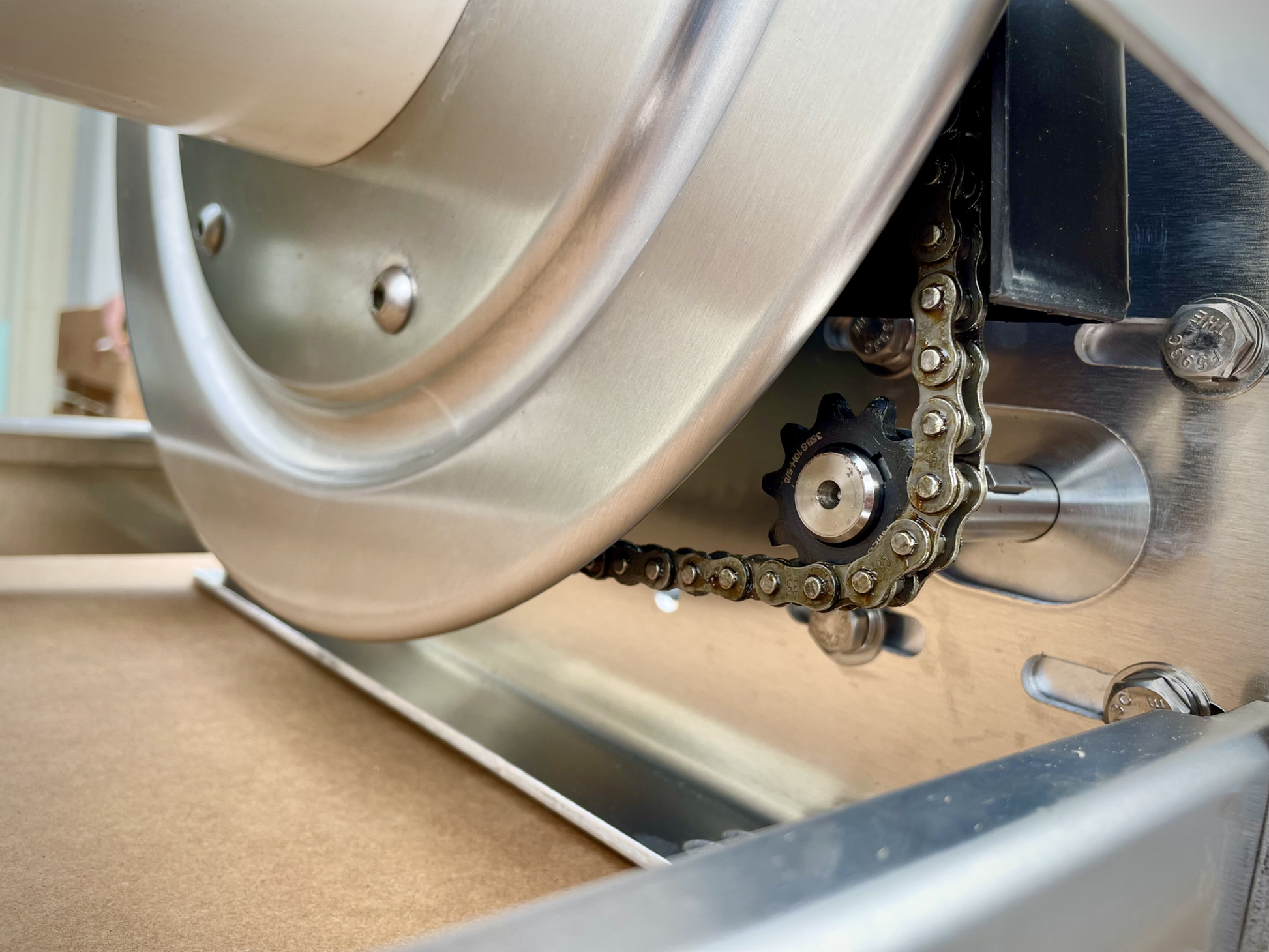 Titan 4318ES 18" Electric Hose Reel