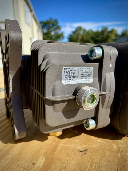 5.5GPM AR Pump Gear Box Assembly